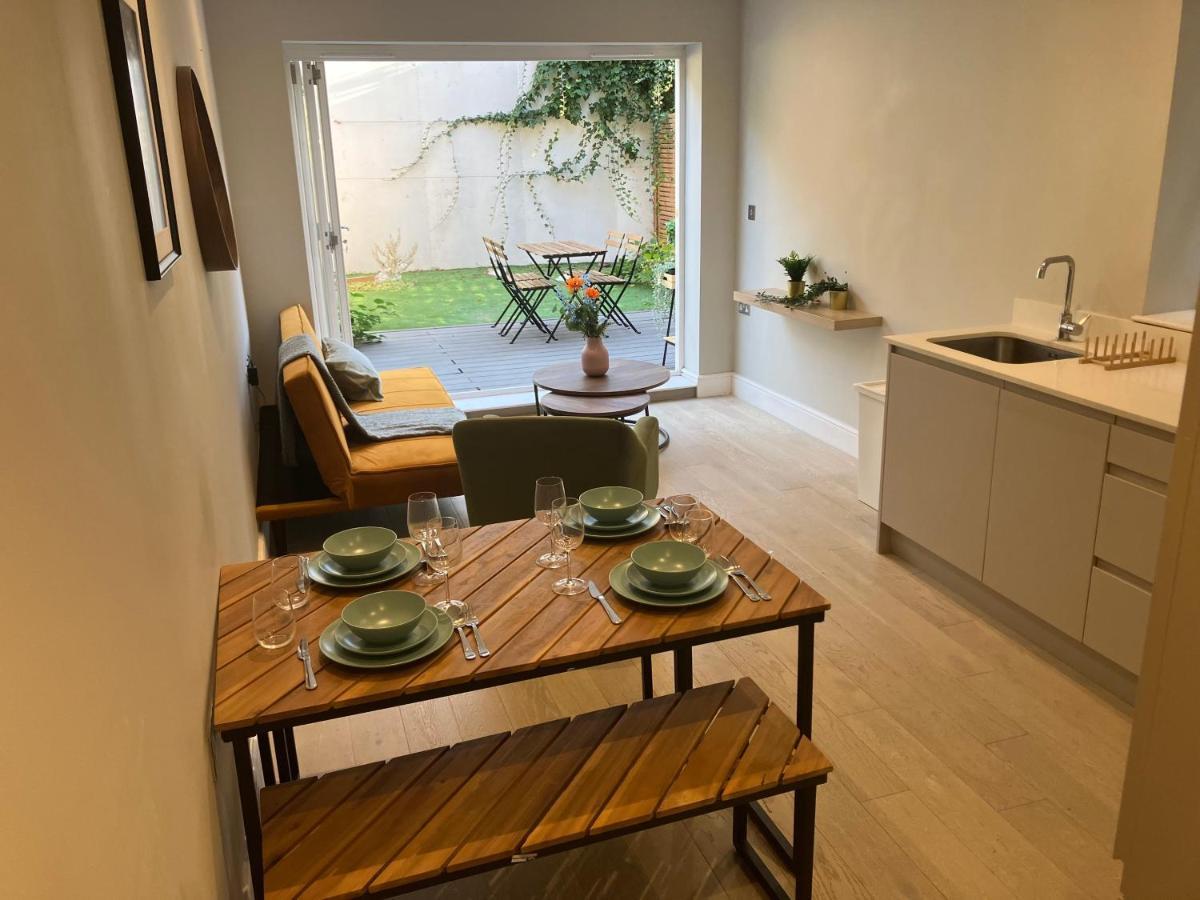 Spectacular 2 Bed Apartment With Lovely Terrace - 1 The Southwell London Eksteriør billede